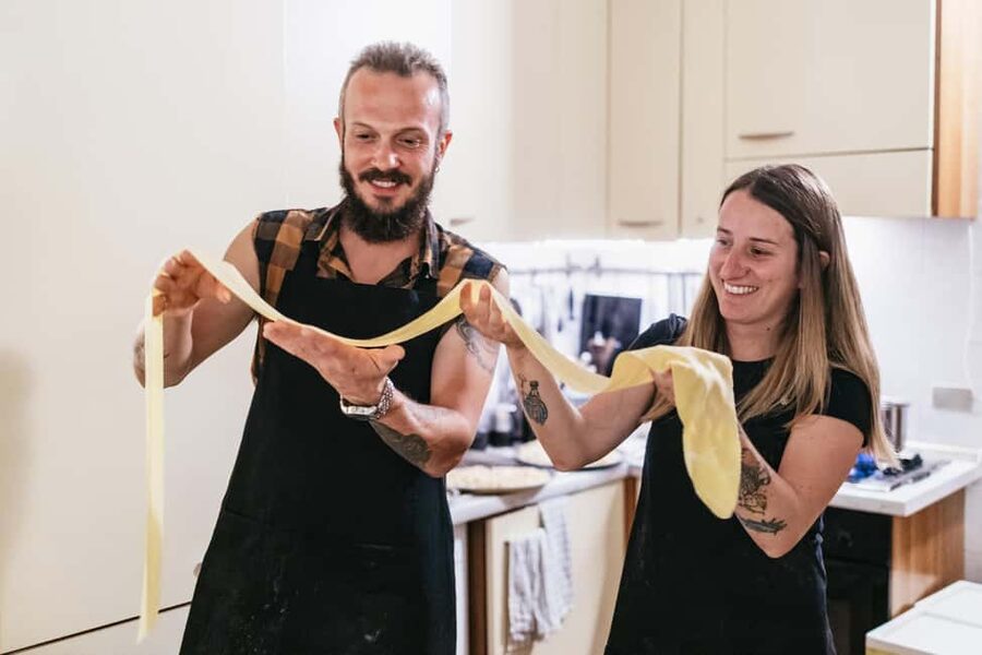 Milan: Pasta & Tiramisu Cooking Class with Premium Products - A Milan cooking class with a place at the table