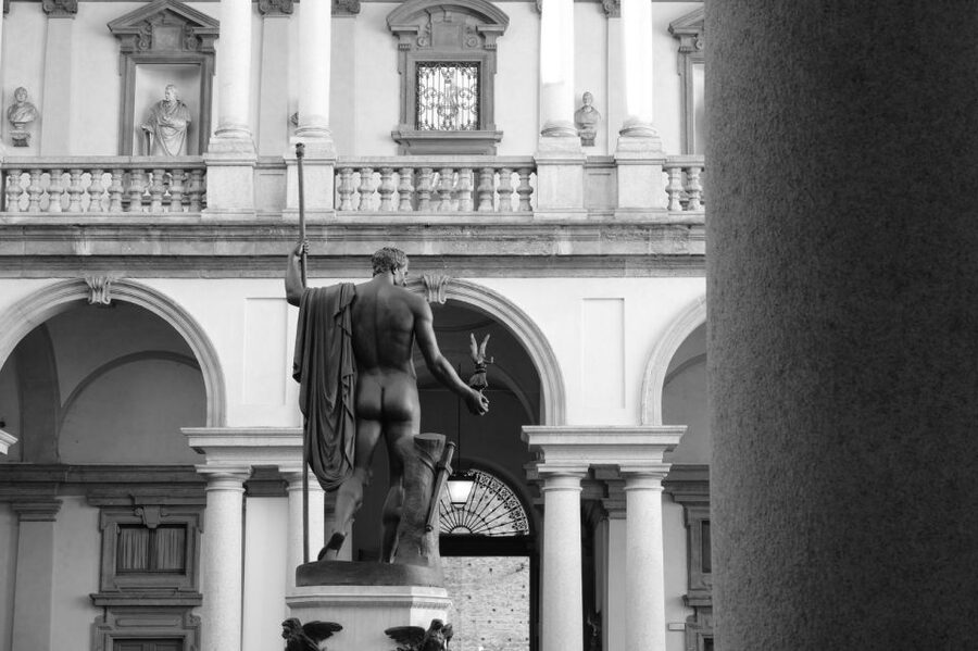Milan: Pinacoteca Art Gallery and Brera District Guided Tour - Why the Pinacoteca di Brera deserves your morning