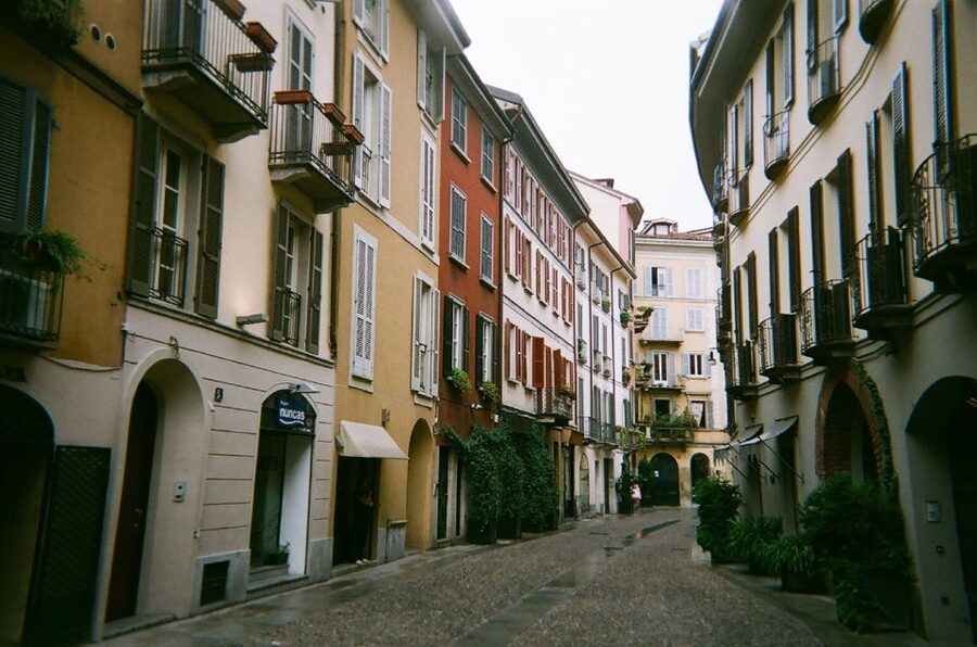 Milan: Pinacoteca Art Gallery and Brera District Guided Tour - The art works best when you slow down