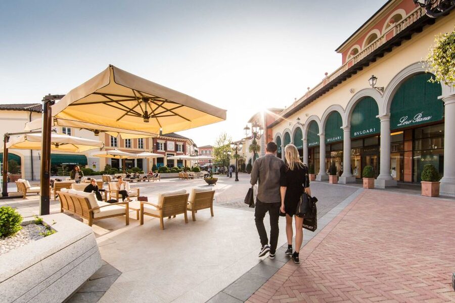 Milan: Serravalle Designer Outlet Roundtrip Bus Transfer - What this Milan shopping day is really like