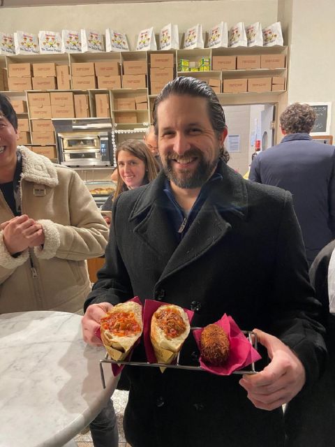 Milan: Sunset Navigli Food & Drinks Tour with a Local - How much Milan history will you get?