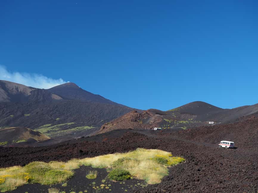 Mount Etna: North Upper Craters Guided Tour by 4x4 with Trek - What the guide adds to the experience