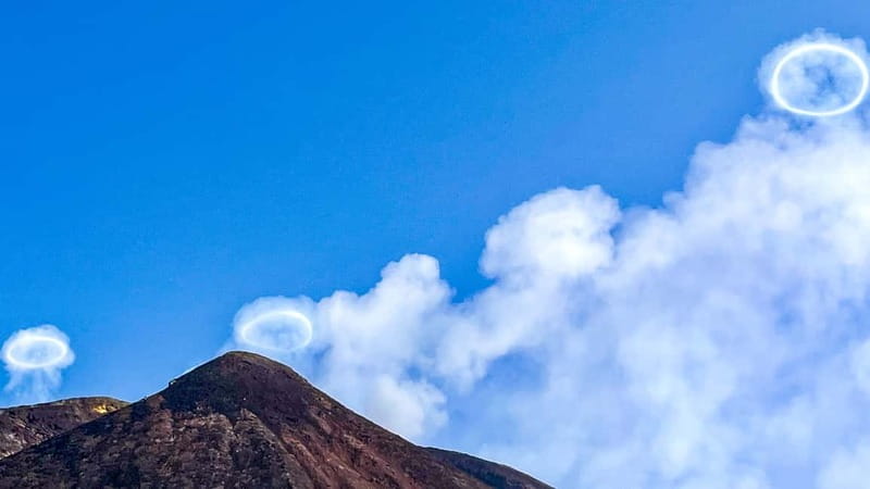 Mount Etna: Trek to 3000m with cable car and jeep - Views across the Bove Valley