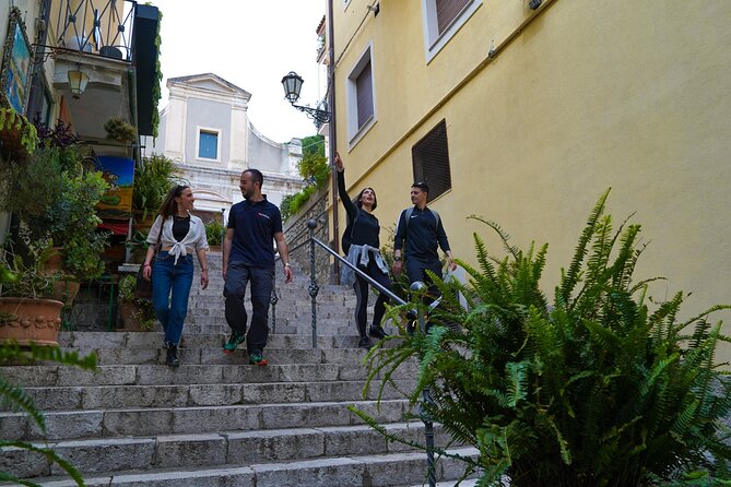 Mt. Etna and Taormina village full day tour from Catania - Choosing the cable car and 4x4 option