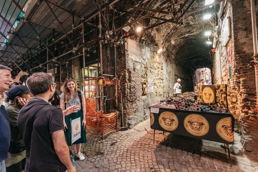 Naples: Downtown Tour with Veiled Christ & St Clare Tickets - Piazza San Domenico Maggiore and Piazza Nilo
