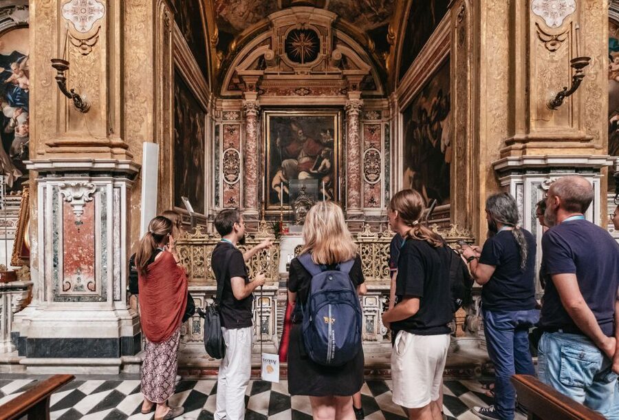 Naples: Downtown Tour with Veiled Christ & St Clare Tickets - Via San Gregorio Armeno and Via dei Tribunali