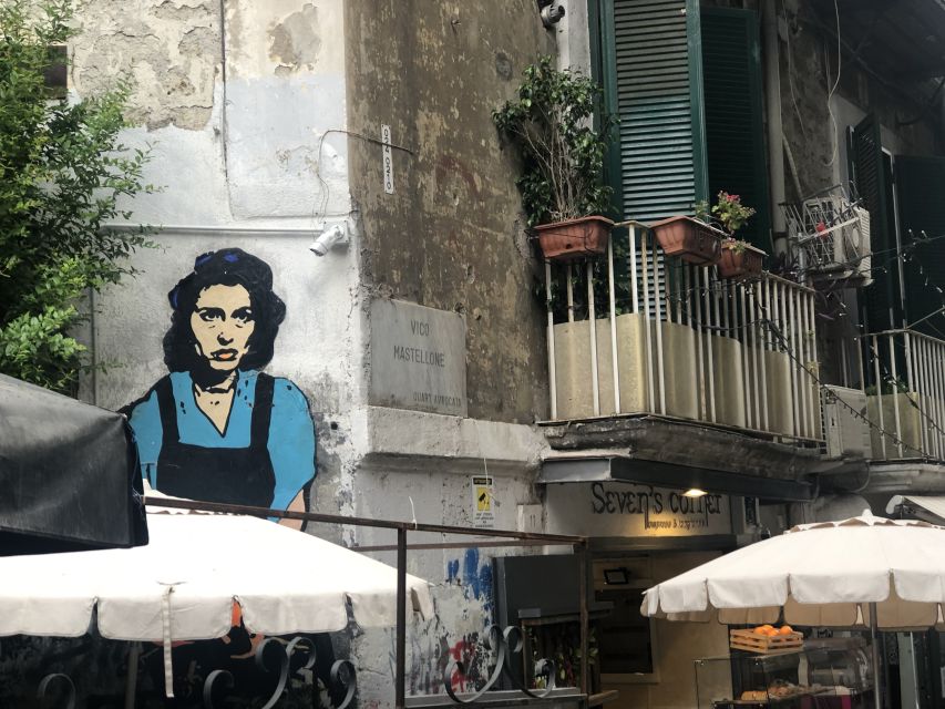 Naples: Guided Pub Crawl in the Old Town - What the $18 price really covers