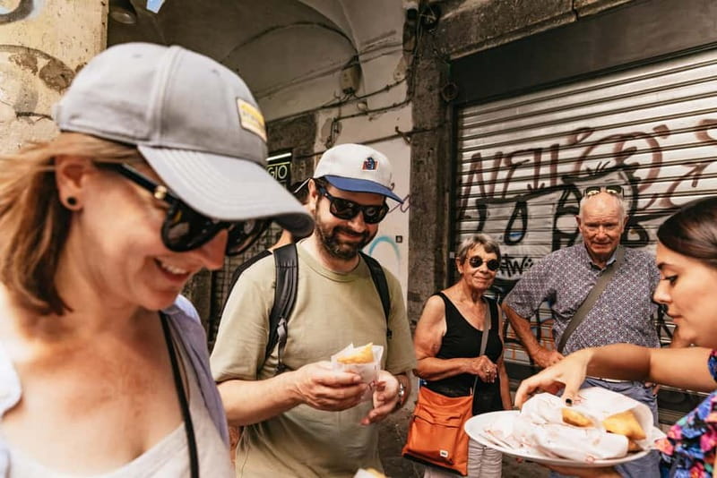 Naples: Guided Street Food Tour with Spritz - Why food is the best introduction to Naples