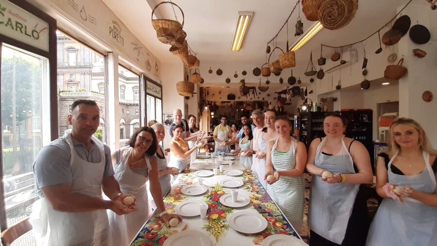 Naples: Neapolitan Pizza and Tiramisù Making Class - Starting with tiramisù and simple ingredients