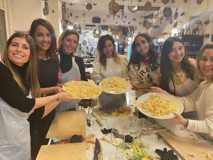 Naples: Pasta Cooking Class with Tiramisù and a Drink - What you actually make during the two hours