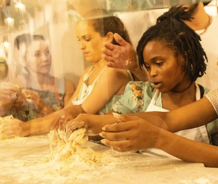 Naples: Pasta Making Class with Starter and Drink - Ravioli: shaping the softer pasta