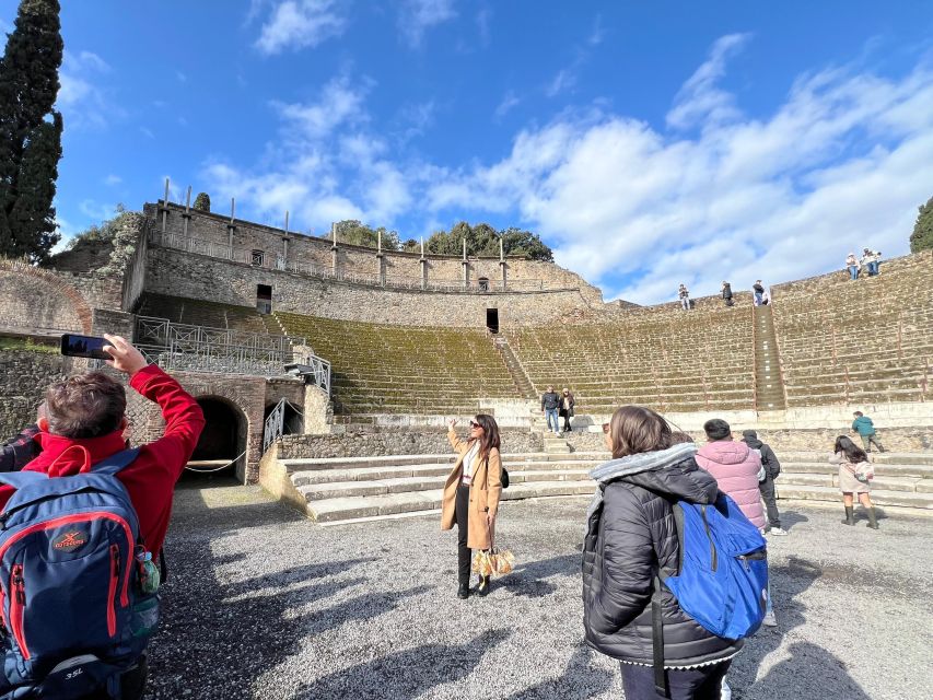 Naples: Pompeii & Mt. Vesuvius Day Trip with Tickets & Lunch - Should you book it?