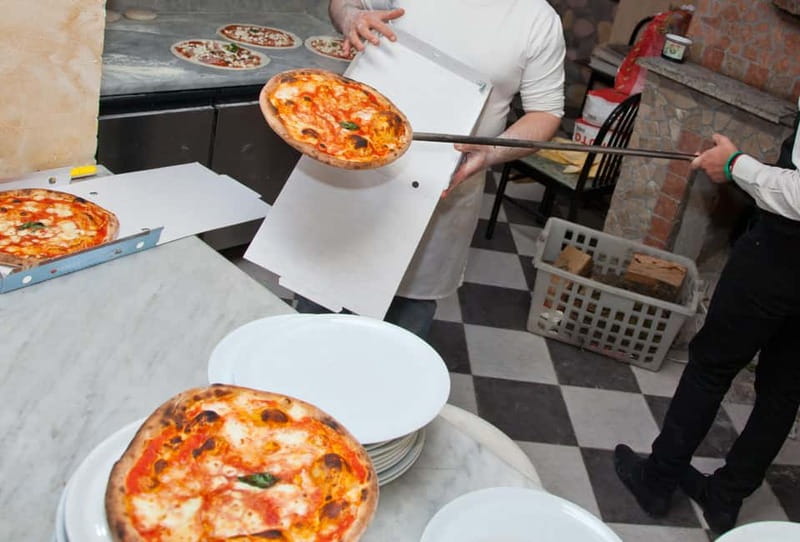 Naples: Premium Pizza-Making Class at a Pizzeria - The guides make the Italian instruction easy to follow