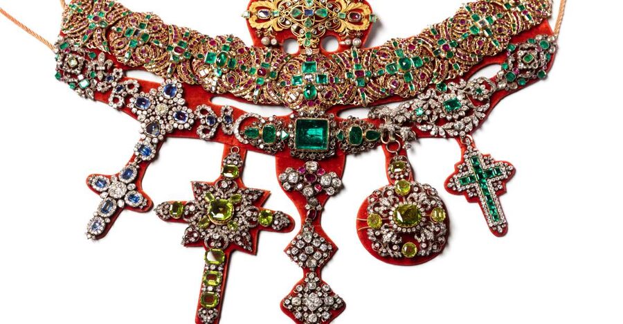 Naples: Royal Chapels & Treasure of St. Gennaro Ticket - Practical Clothing and Booking Advice