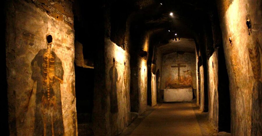 Naples: San Gaudioso Catacombs Guided Tour - Frescoes, mosaics, and the tomb of a saint