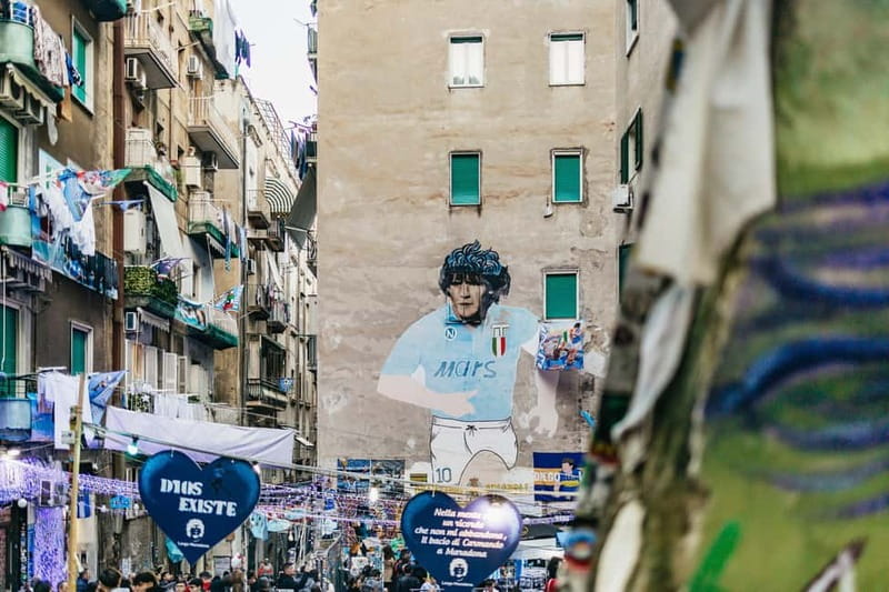 Naples: Street Art & History Tour in the Spanish Quarters - Why the Spanish Quarters make a good walking tour