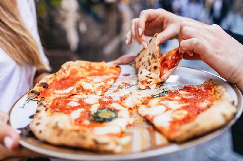 Naples: Street Food Walking Tour with Local Guide - Pasta frittata and arancini add the fried favorites