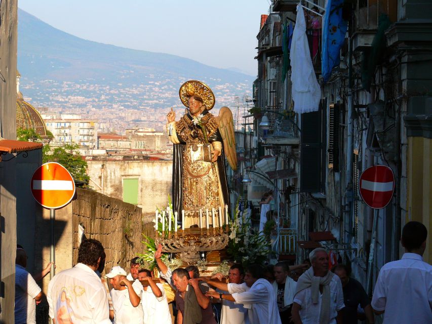 Naples: The Holy Mile 3-Hour Guided Tour - Santa Maria della Sanità and the 15-minute pause