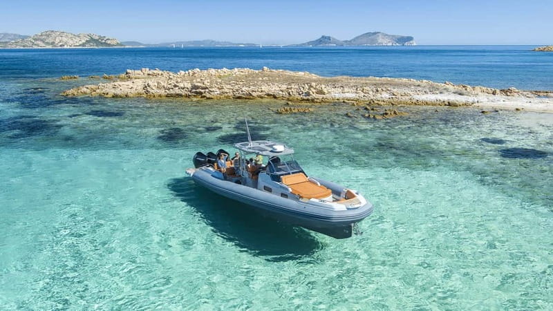 Olbia: Boat tour to Tavolara Park with Aperitif and Drinks - Key points at a glance
