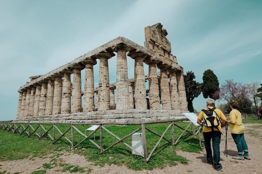 Paestum: Small-Group Tour with an Archaeologist and Tickets - What Archaeologist Guides Add
