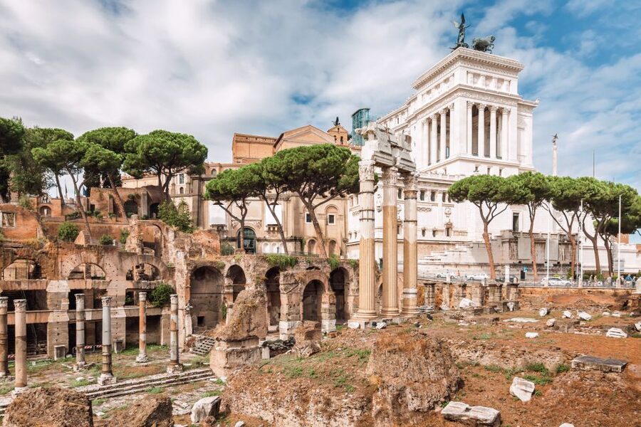 Palatine Hill and Roman Forum Tour with Fast-Track Entrance - Meeting point, security, and what to carry