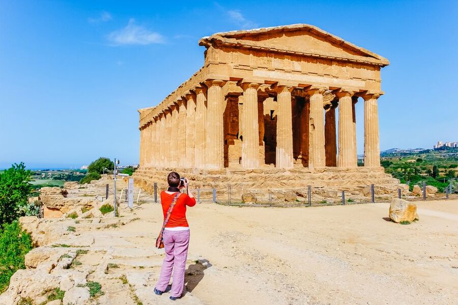 Palermo: Agrigento and the Valley of the Temples Day Tour - Why Agrigento is worth the long ride from Palermo