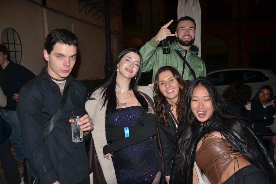 Palermo: Guided Bar Crawl with Shots and Discounts on Drinks - Stop three: the social center of the evening