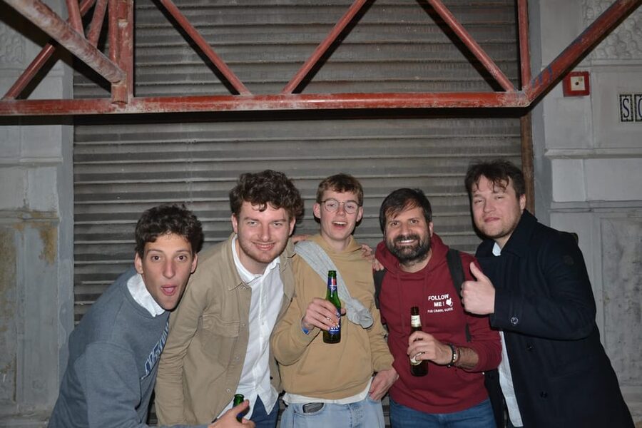 Palermo: Guided Bar Crawl with Shots and Discounts on Drinks - Stop four: Palermo’s dancing side