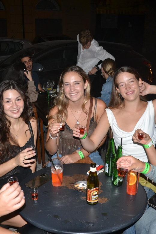Palermo: Guided Bar Crawl with Shots and Discounts on Drinks - Walking through Palermo’s central nightlife