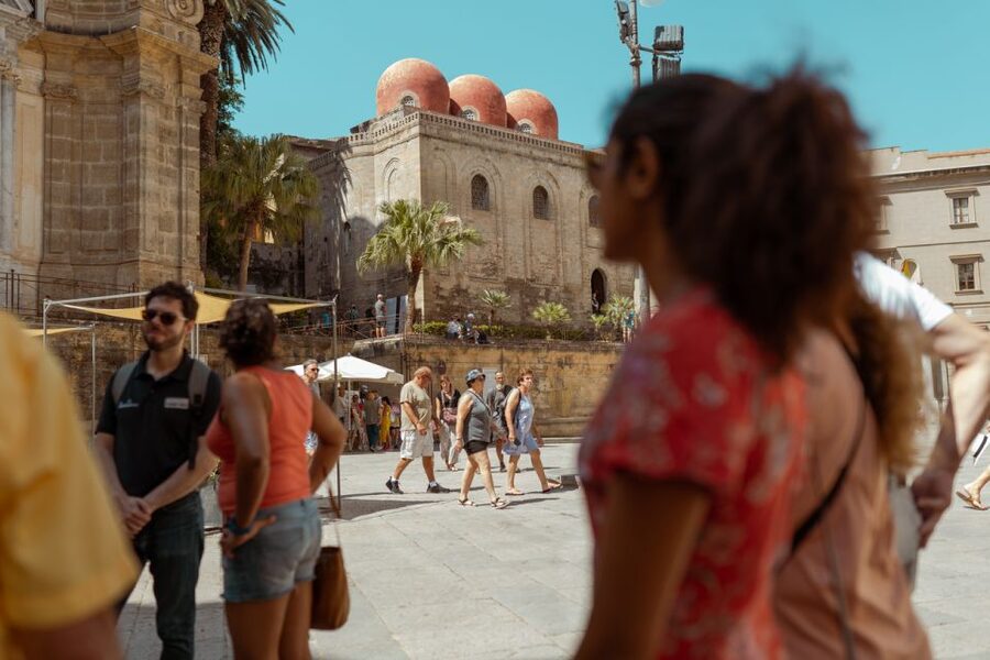 Palermo: UNESCO World Heritage Sites Guided Walking Tour - Piazza Pretoria, where marble takes over