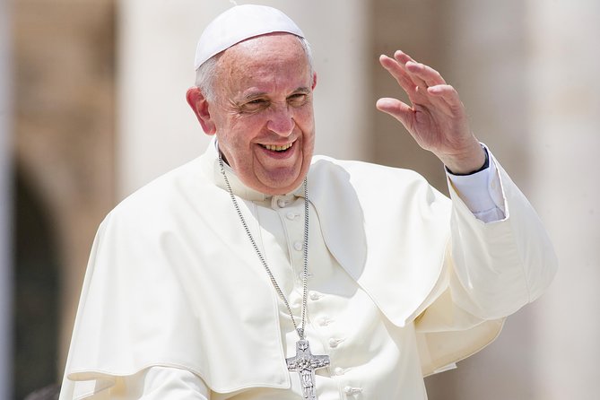 Papal Audience with Pope Leo XIV and Expert Local Guide - Finding a place in St. Peter’s Square