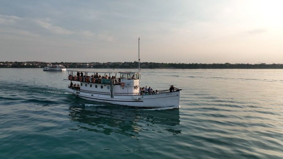 Peschiera: Half-Day Lake Garda Cruise with Lunch - Who Will Enjoy This Cruise Most?