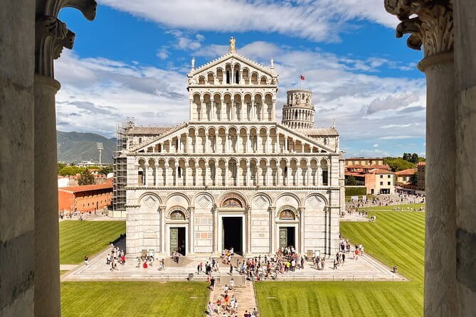 Pisa and Lucca Day Trip from Florence - The Leaning Tower, with or without the climb