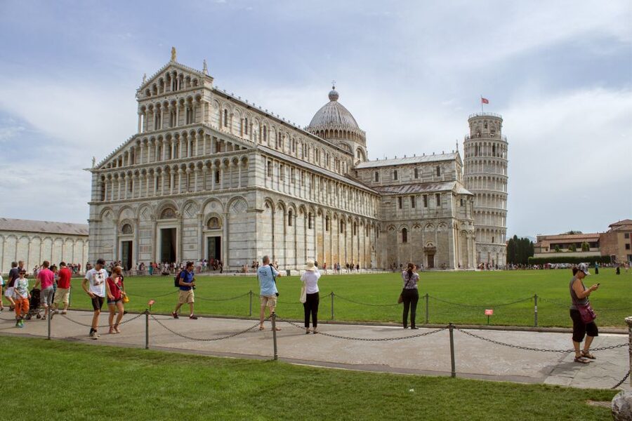 Pisa: Cathedral Guided Tour & Optional Leaning Tower Ticket - Learning Why the Leaning Tower Leans