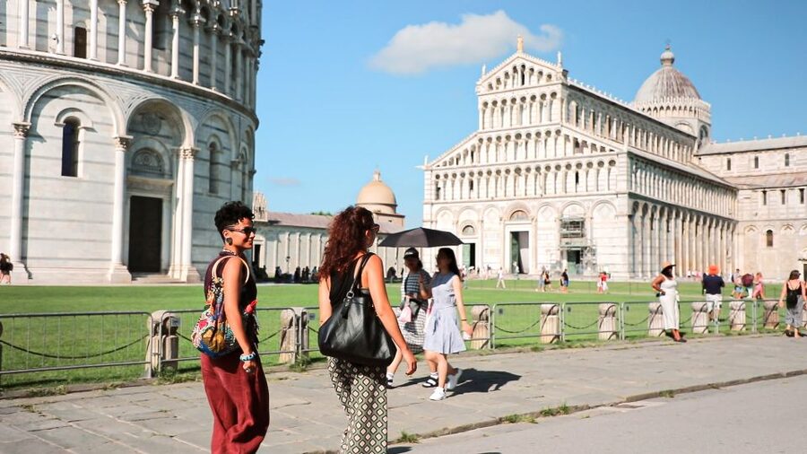 Pisa: Half-Day Afternoon Tour from Florence - The 90-minute ride through Tuscany