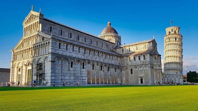 Pisa: Tower and Miracle Square with Skip-Line & Audio Guide - Why the Leaning Tower deserves the first timed slot