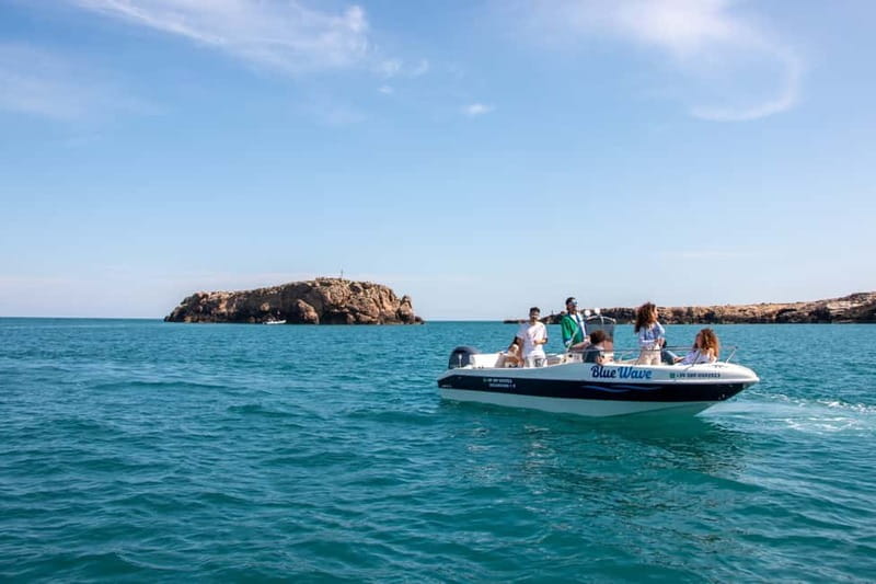 Polignano a Mare: Boat Tour with Prosecco and Snacks - Who Will Enjoy This Most