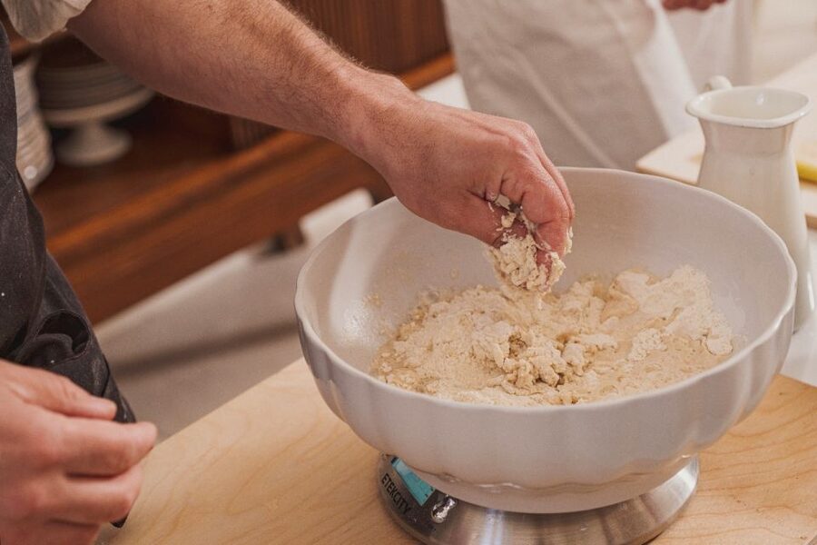 Polignano a Mare: Pasta Making Cooking Class with Drink - The Two Pasta Shapes You Learn