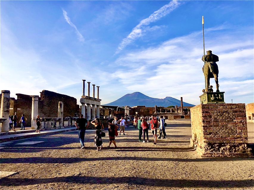 Pompeii: Guided Tour with Skip-the-Line Entry - What to know before booking