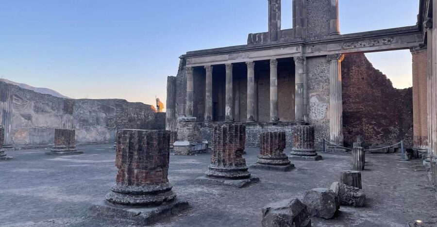 Pompeii: Guided Tour with Skip-the-Line Entry - Entering through the separate Pompeii entrance