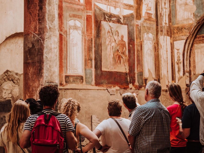 Pompeii: Small-Group Tour of Pompeii and Herculaneum - Two hours among Pompeii’s streets and homes