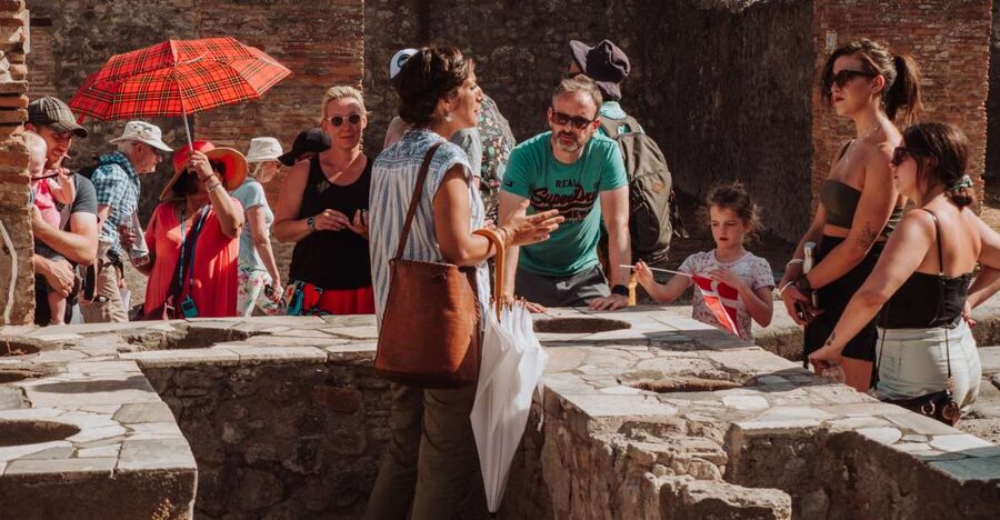 Pompeii: Small-Group Tour of Pompeii and Herculaneum - The 30-minute break: useful, but short