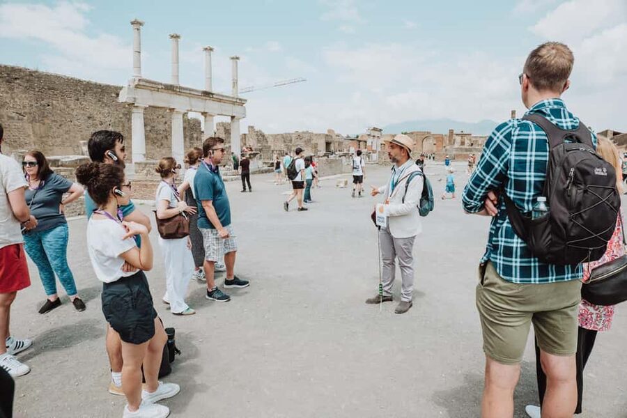 Pompeii: Small-Group Tour of Pompeii and Herculaneum - The Circumvesuviana ride to Ercolano