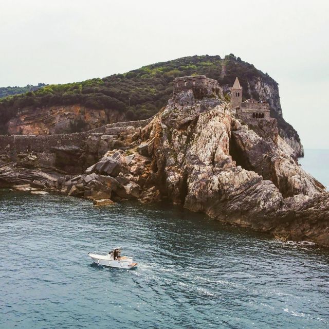 Portovenere: Isola Palmaria, Tino, and Tinetto Boat Tour - Key points to know