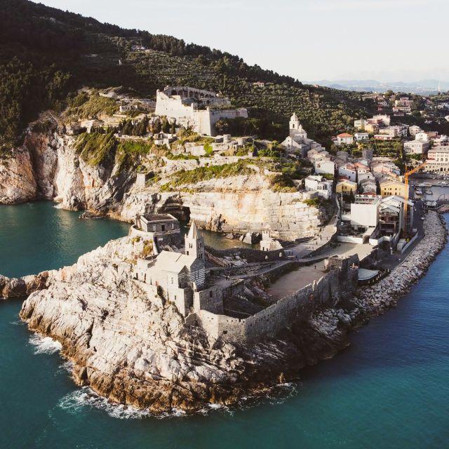 Portovenere: Isola Palmaria, Tino, and Tinetto Boat Tour - Palmaria, the first island view