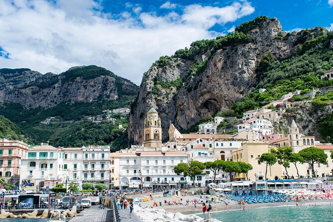 Positano, Amalfi & Ravello Group Tour with Optional Boat Ride - Positano: one hour among cliffside lanes