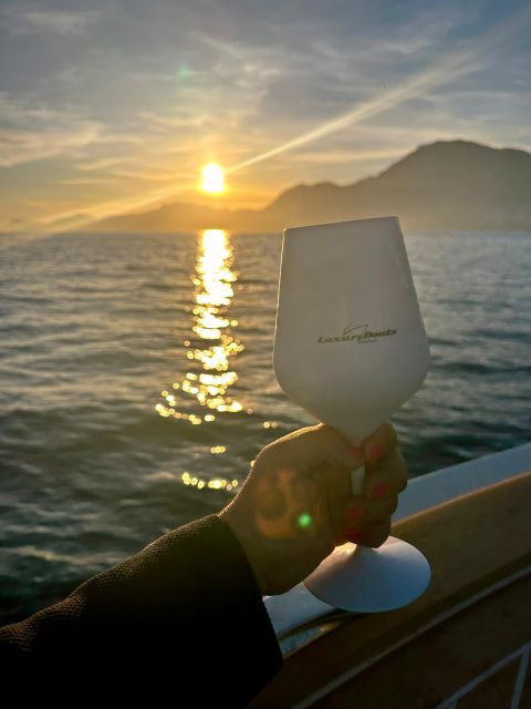 Positano: Shared Sunset Cruise - Key points to know before booking