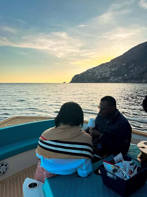 Positano: Shared Sunset Cruise - Captains, commentary, and the shared atmosphere