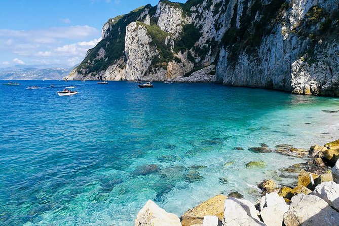 Private Island of Capri by Boat - Meeting point and timing advice