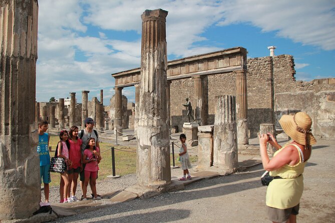 Private Pompeii, Positano & Amalfi coast Tour from Rome - What the $1,071.63 price really buys
